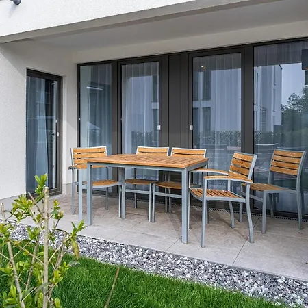 Deichhaeuser Anna Kueste Deichhaeuser Anna Kueste 7-14 *